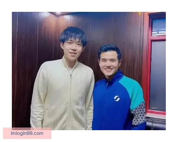 师娘心碎痛哭刘国正妻子泪洒赛场王楚钦独扛国旗前行付出巨大代价