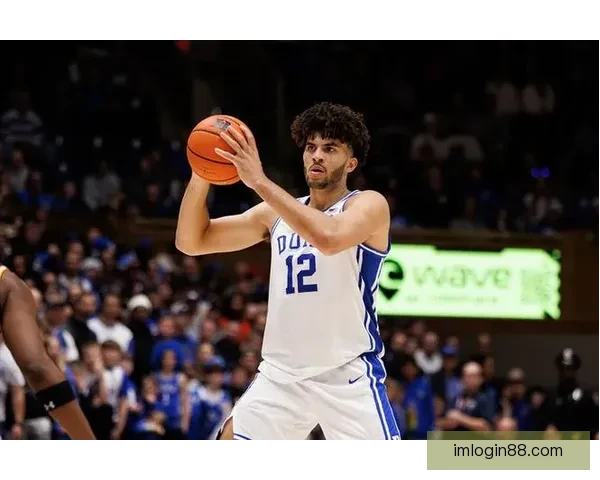 布泽尔状元呼声高大一数据压制弗拉格名嘴担忧适应NBA能力